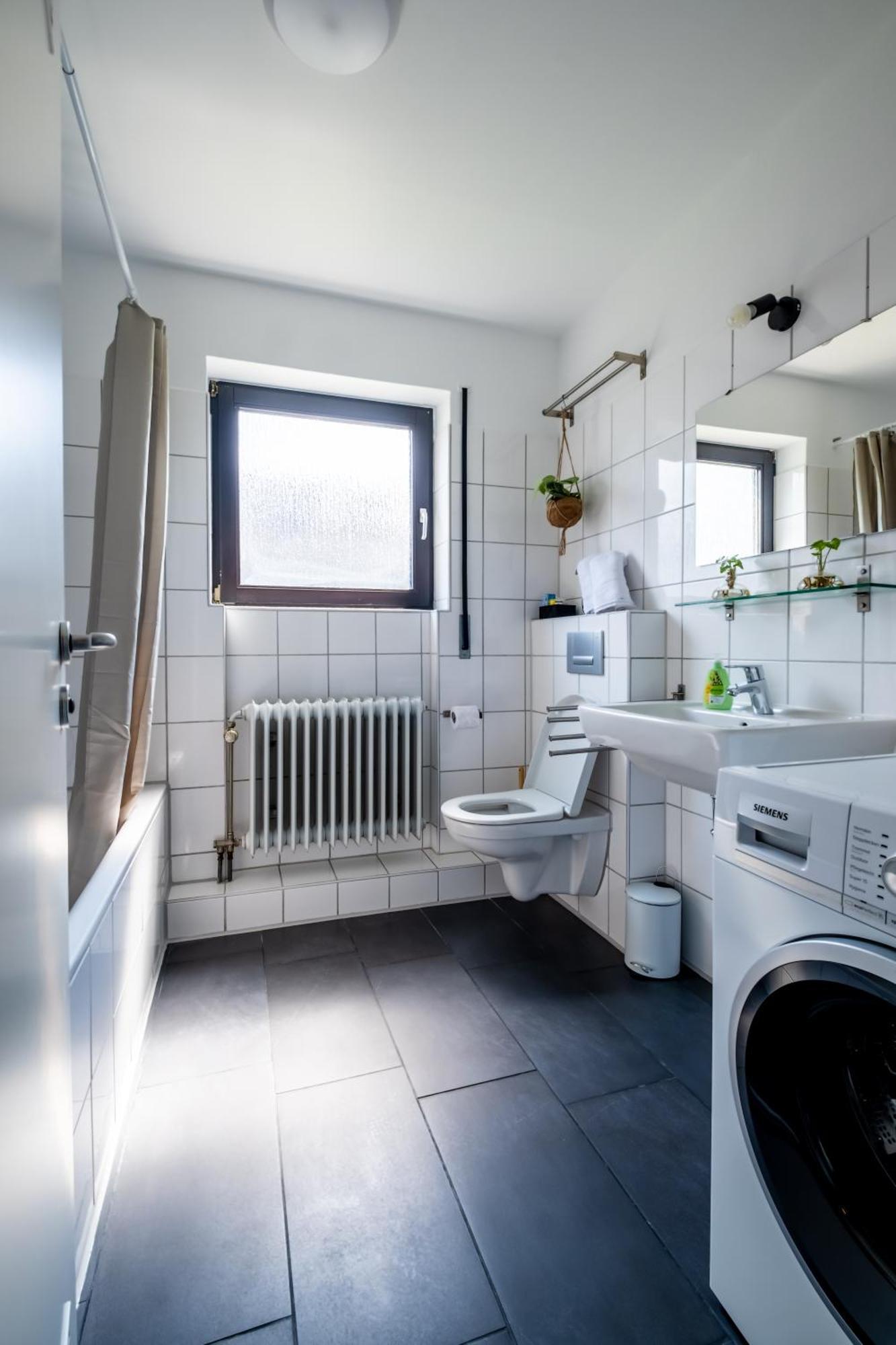 Studio Fayence - Emma, Netflix, Wifi, Workspace Karlsruhe Eksteriør billede